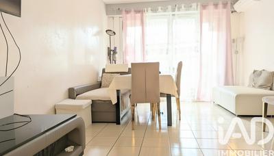 Appartement - 85 m² - 4 pièces