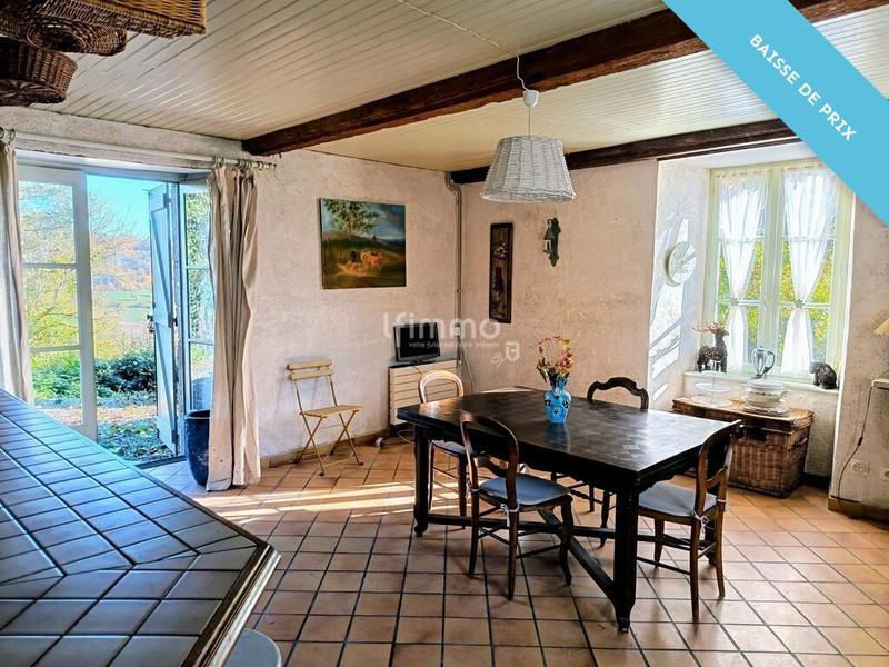 Propriété - 312 m² - 11 pièces