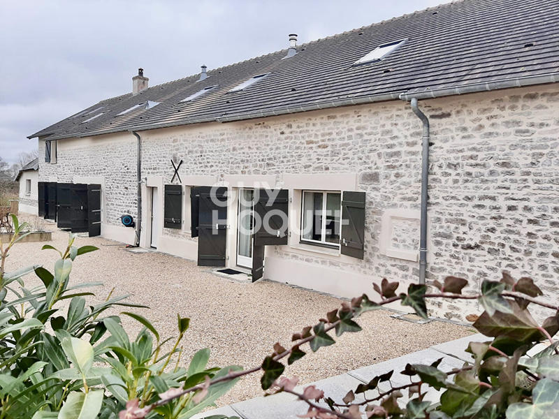 Maison - 413 m² - 7 pièces