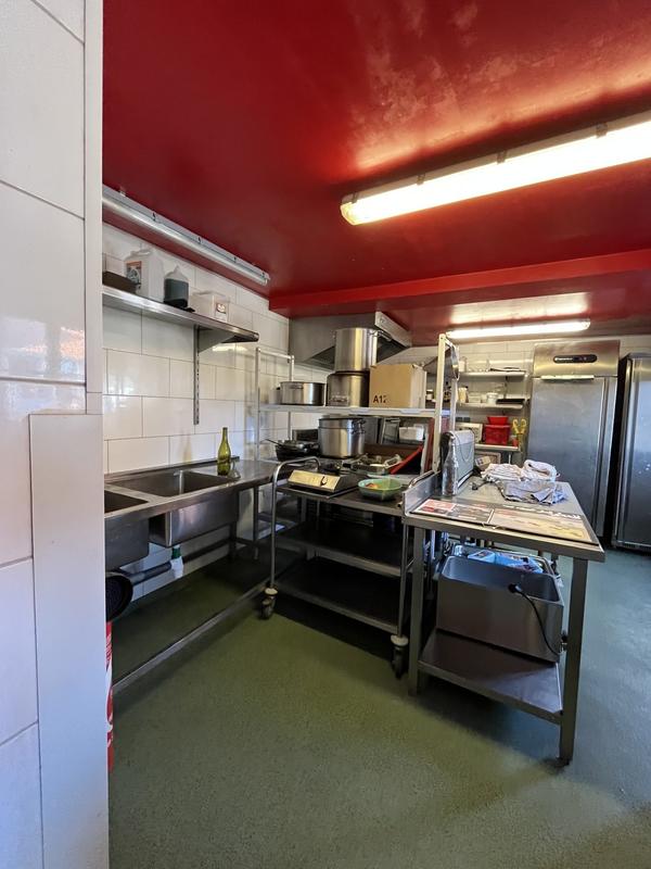 Fonds de commerce - 170 m²