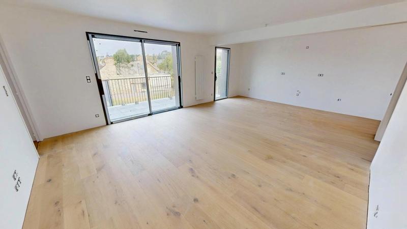 Appartement - 98 m² - 4 pièces