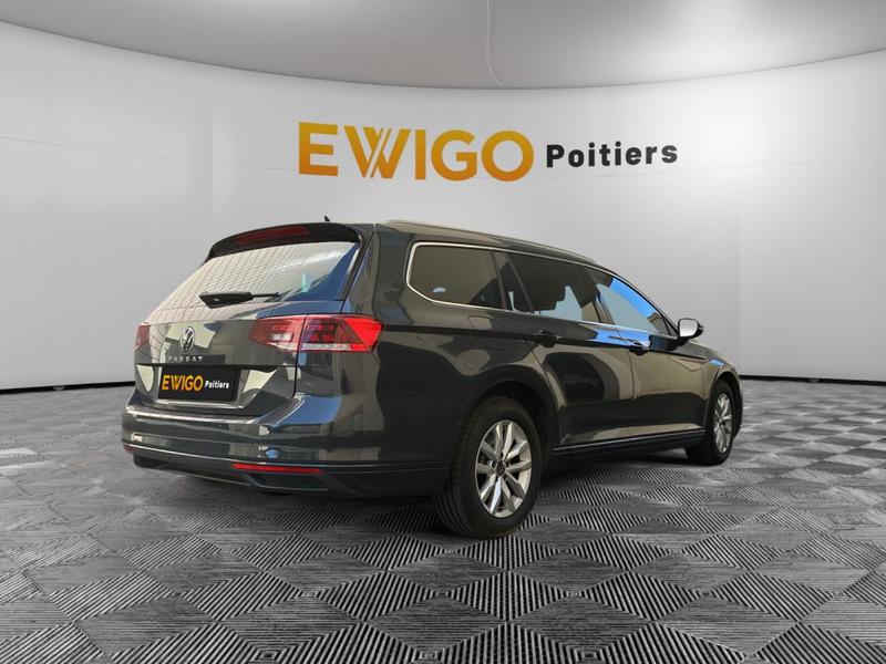 Volkswagen Passat Sw 2.0 Tdi 150 Ch Bluemotion Carat Dsg7