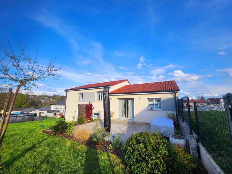 Maison - 152 m² - 7 pièces