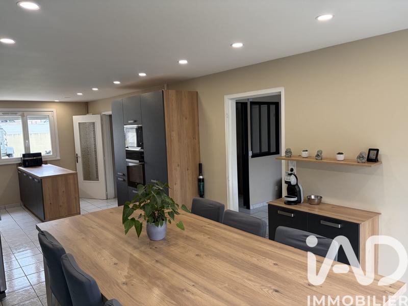 Maison - 141 m² - 5 pièces