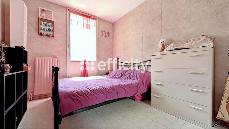Appartement - 90 m² - 4 pièces