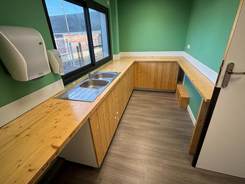 Local commercial - 150 m²