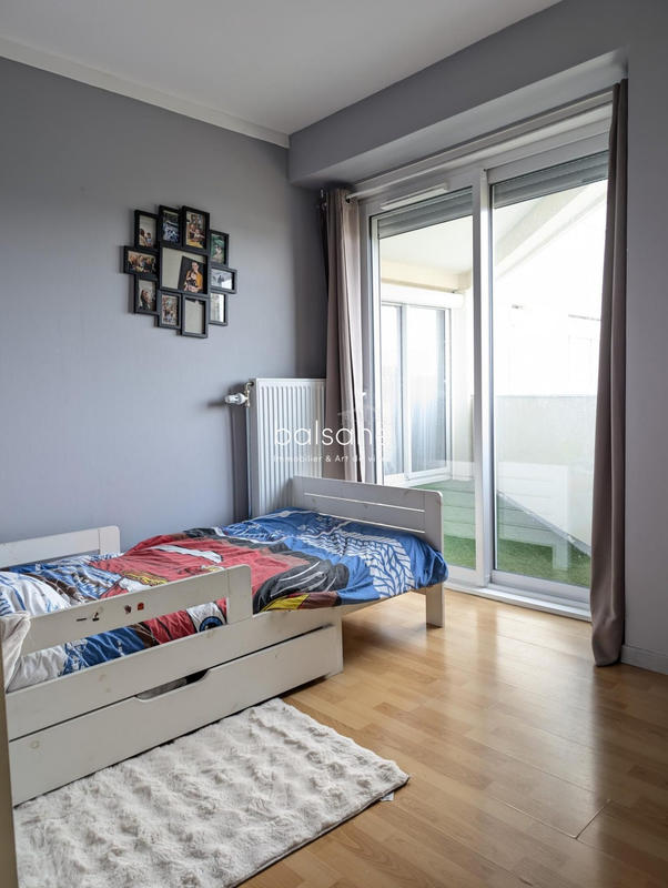 Appartement - 82 m² - 4 pièces