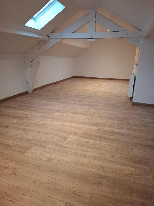 Maison - 102 m² - 5 pièces