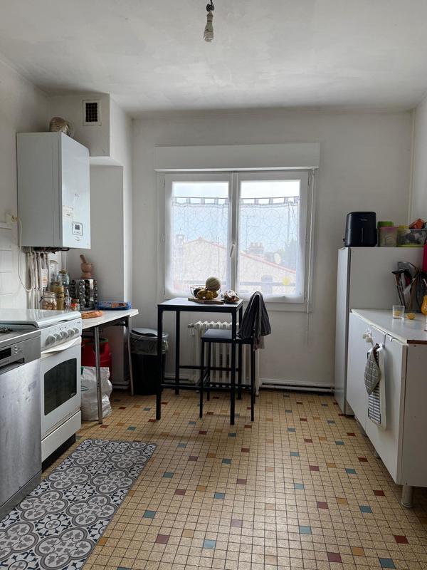 Appartement - 85 m² - 4 pièces