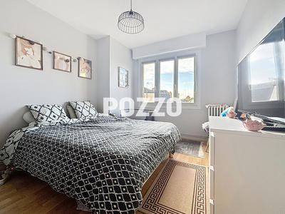 Appartement - 93 m² - 3 pièces