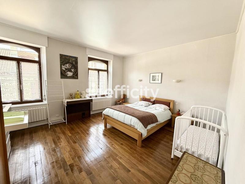 Maison - 173 m² - 7 pièces