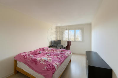 Appartement - 101 m² - 6 pièces