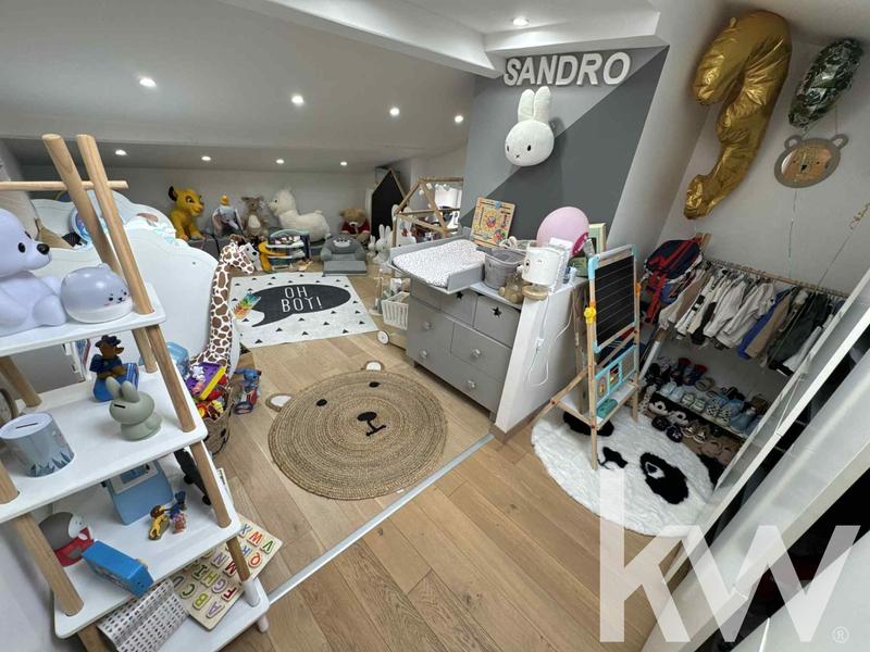 Maison - 111 m² - 5 pièces