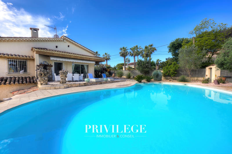 Villa - 170 m² - 7 pièces