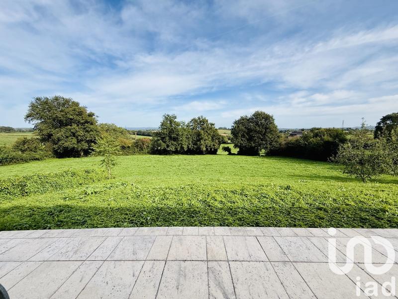 Maison - 97 m² - 4 pièces