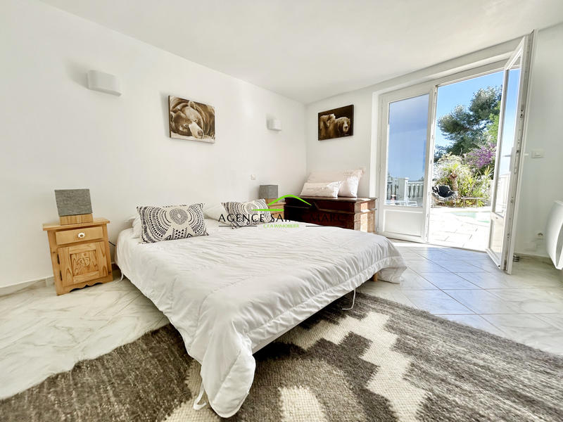 Maison - 102 m² - 4 pièces