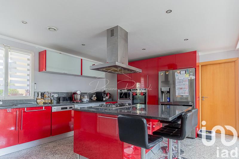 Maison - 178 m² - 7 pièces