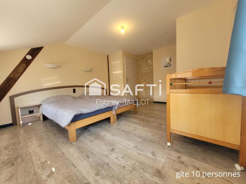 Maison - 345 m² - 14 pièces