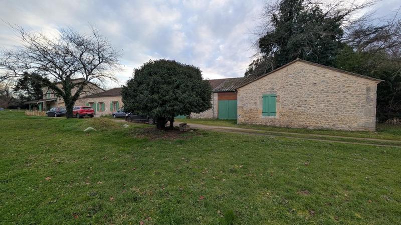 Maison - 158 m² - 6 pièces