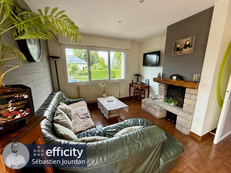 Maison - 144 m² - 7 pièces