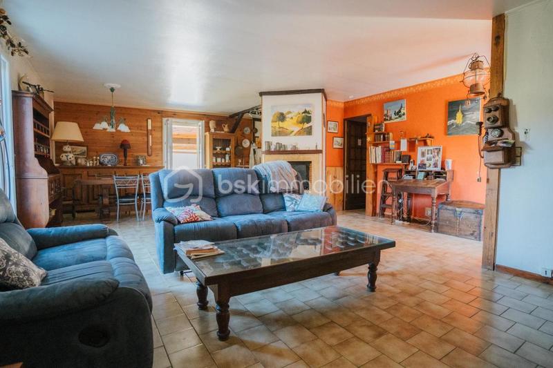 Maison traditionnelle - 97 m² - 4 pièces