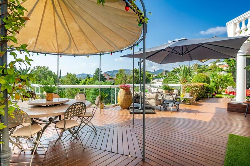 Villa - 550 m² - 7 pièces