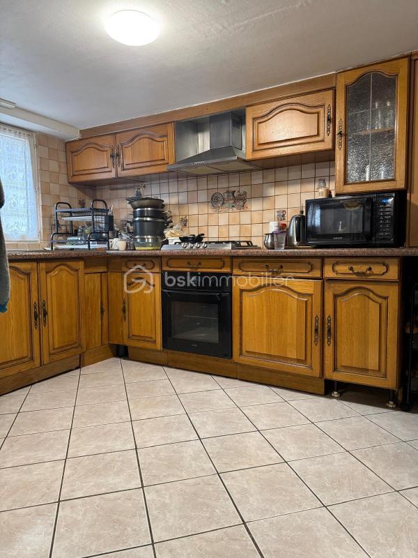 Maison - 114 m² - 6 pièces