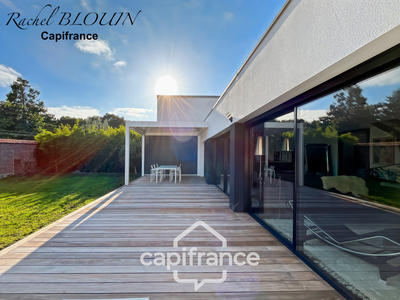 Maison - 160 m² - 7 pièces