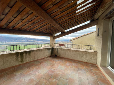 Maison - 120 m² - 4 pièces