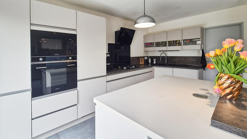 Maison - 112 m² - 4 pièces