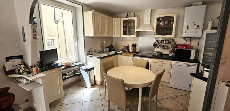 Maison - 102 m² - 5 pièces