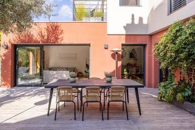 Maison - 170 m² - 6 pièces