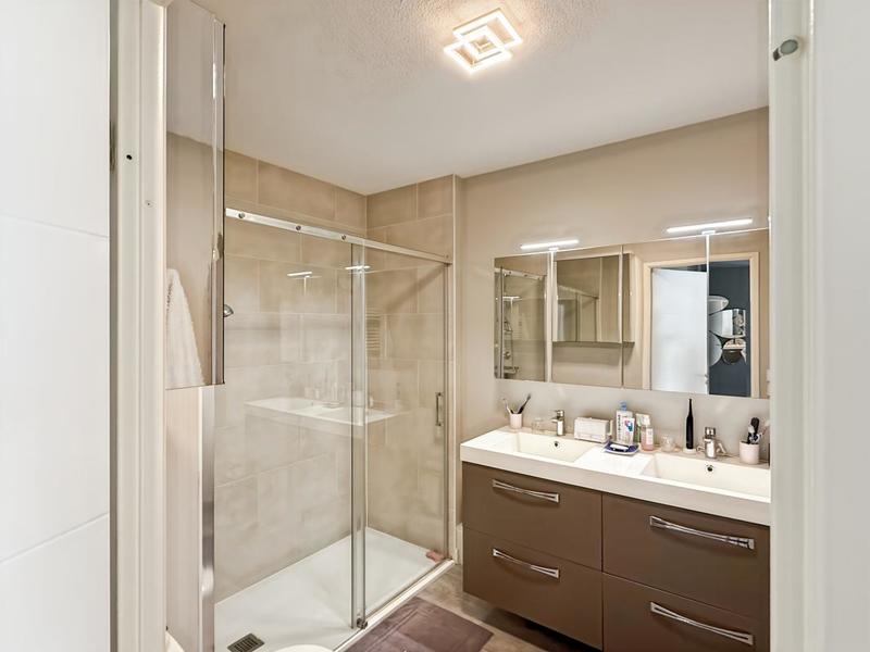 Appartement - 83 m² - 4 pièces