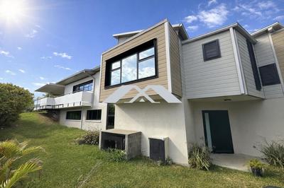 Villa - 200 m² - 7 pièces