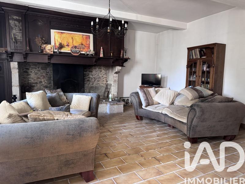 Maison - 283 m² - 7 pièces