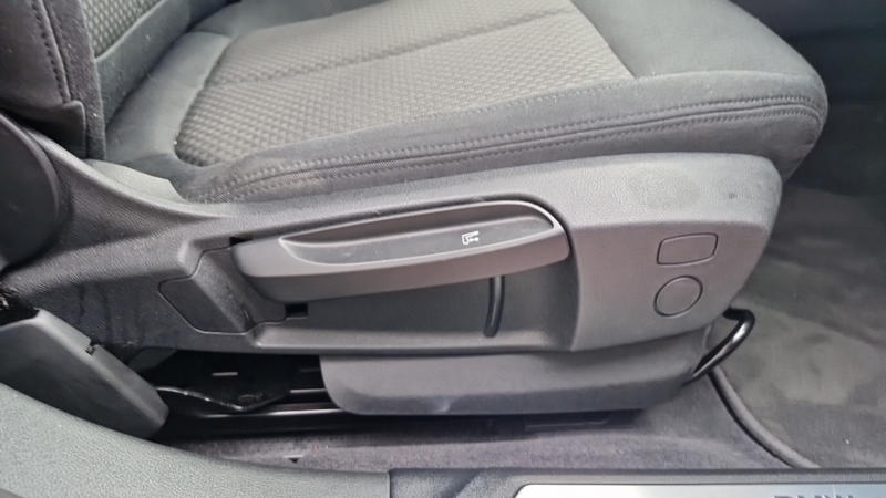 Bmw Série 1 F40 116d 116 Ch Dkg7