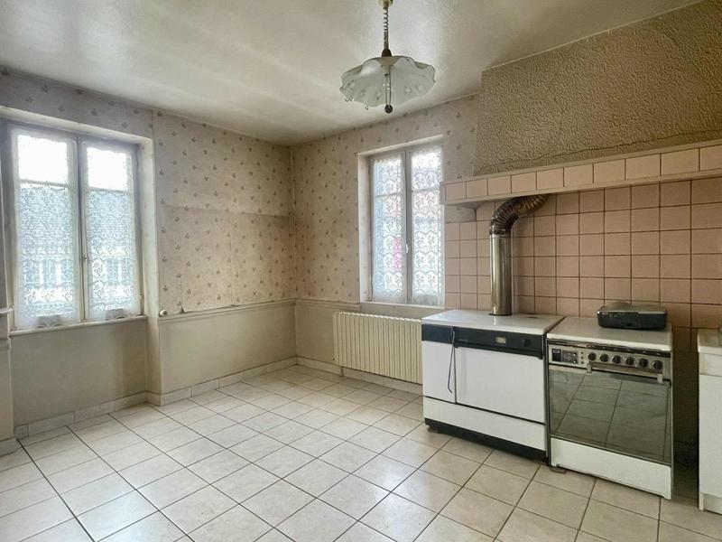 Maison - 145 m² - 7 pièces