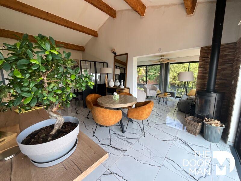 Villa - 93 m² - 6 pièces