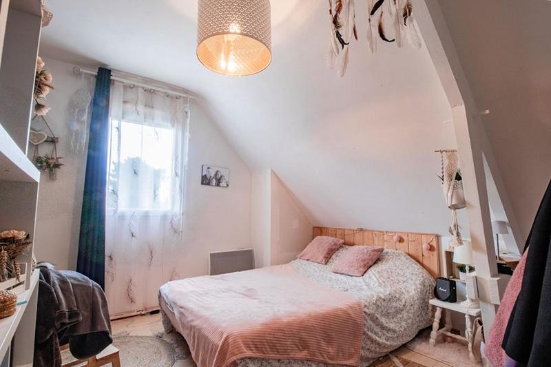 Maison - 123 m² - 8 pièces