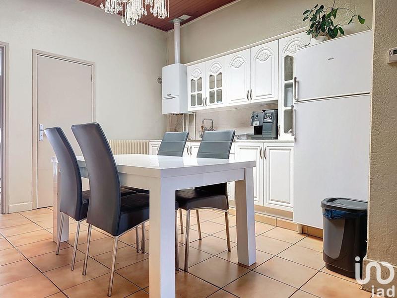 Maison - 101 m² - 5 pièces