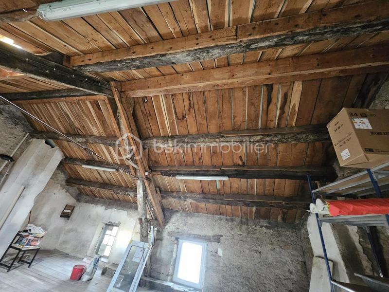 Maison de village - 214 m² - 4 pièces