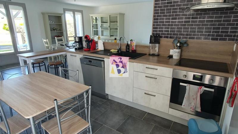 Maison de ville - 96 m² - 5 pièces