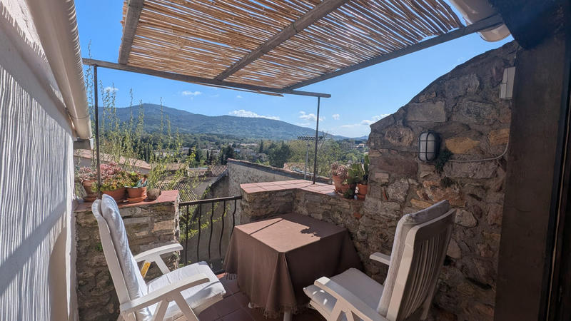 Maison - 98 m² - 4 pièces