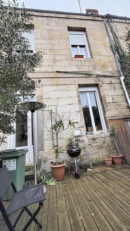 Maison de maîtres - 141 m² - 6 pièces