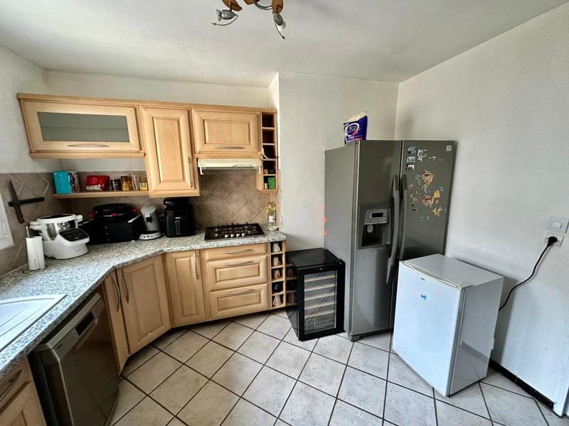 Appartement - 76 m² - 4 pièces