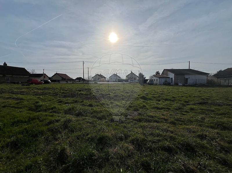Terrain constructible - 952 m²