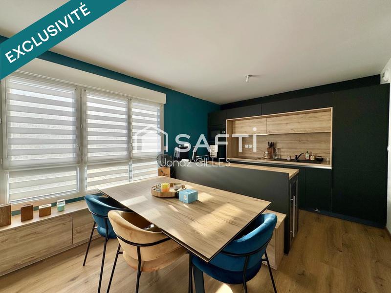 Appartement - 90 m² - 4 pièces