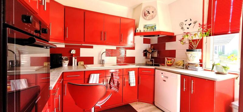 Maison - 110 m² - 4 pièces