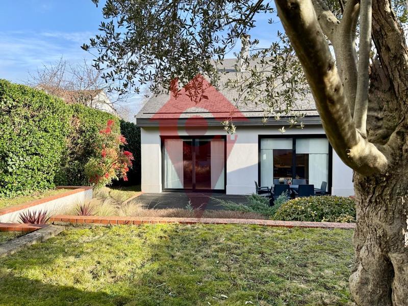 Maison d'architecte - 204 m² - 9 pièces