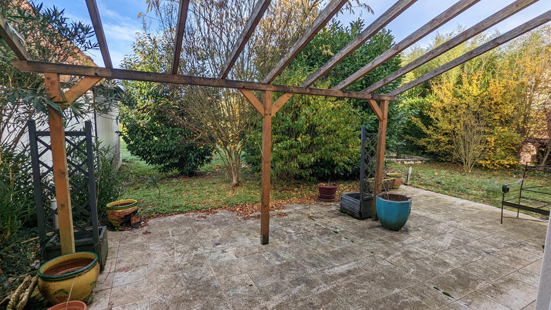 Maison - 95 m² - 5 pièces